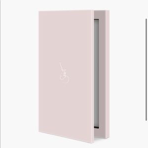 IIID Palette 4 DESIGN: Slip